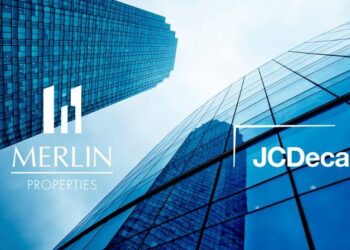 JCDecaux y Merlin Properties llevarán la gestión publicitaria de cuatro centros comerciales en La Coruña, Málaga, Valencia y Mallorca