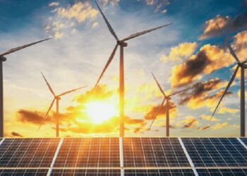 Las eléctricas reprochan al Gobierno su falta de distinción a la hora de endurecer los impuestos