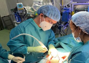 El Hospital Universitario Infanta Elena aplica una nueva tecnología para el tratamiento quirúrgico de los pacientes oncológicos