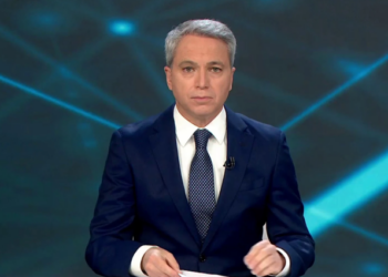 Vox señala a Vicente Vallés y le define como “vocero del consenso”