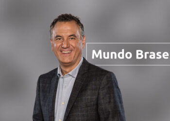 Antena 3 premia a Roberto Brasero con un programa informativo