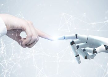 Marcela Arango: “Los clientes requieren soluciones end to end, LLYC tiene el talento, conocimiento y soluciones para su estrategia de posicionamiento y reputación”