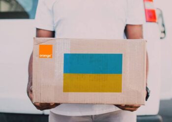 Orange colabora con Cruz Roja Española para ofrecer comunicación gratuita a 200 familias de refugiados ucranianos