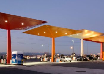 Los clientes de Repsol seguirán beneficiándose de los mayores descuentos en sus estaciones de servicio de España