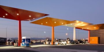 Los clientes de Repsol seguirán beneficiándose de los mayores descuentos en sus estaciones de servicio de España