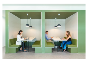 Mallorca como capital veraniega del coworking, aumentan las visitas al centro de IWG en un 95%