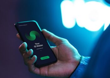 CaixaBank y Aigües de Barcelona prueban la interoperabilidad entre  redes de identidad digital en ‘blockchain’