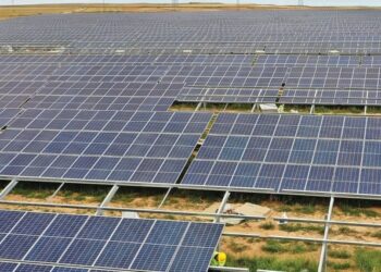 Iberdrola pone en marcha la mayor planta fotovoltaica de Europa