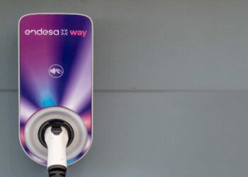 Endesa X Way y B&B Hotels se unen para instalar puntos de recarga para vehículo eléctrico