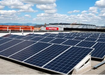 MAPFRE instala 4.700 paneles solares en España