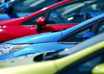 Crece el interés por compra de coches en línea en toda España