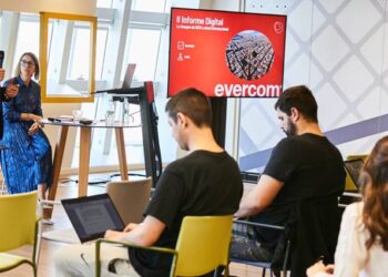 Evercom: El turismo desbanca a la política en Barcelona