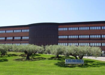 Endesa X construirá  para Colorobbia una planta solar para autoconsumo en su centro logístico de España