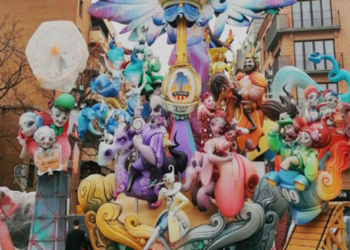 Renfe lanza una campaña de 30.000 plazas promocionales para viajar en trenes AVE y Avlo durante las Fallas