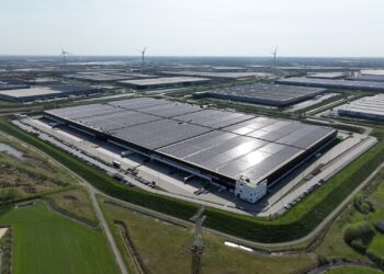 Plataforma logística de Heylen Warehouses en Venlo, Países Bajos