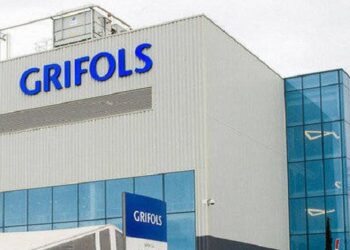 Grifols despedirá a 2.300 empleados como parte de un plan para ahorrar 400 millones de euros