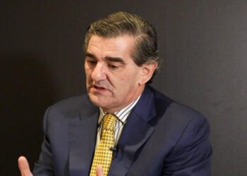 Es necesario contar con un sistema público bien gestionado, que sea eficiente y que se apoye en el sector privado