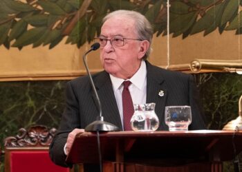 Cristina Gil Membrado recibe el VIII Premio Nacional de Derecho Sanitario