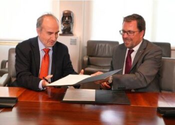 Renfe y Ferrocarriles del Estado de Chile firman un acuerdo de cooperación