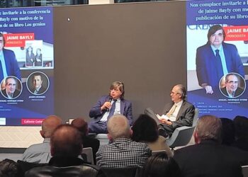 Jaime Bayly: “El buen periodista tiene que ser insolente”