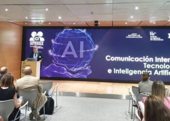 “Si la IA nos ayuda a escuchar será un gran paso para la Comunicación Interna”