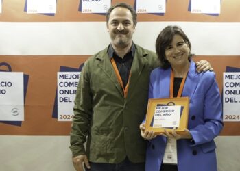 Fnac elegida Mejor Comercio del Año 2024 en la categoría libros y música