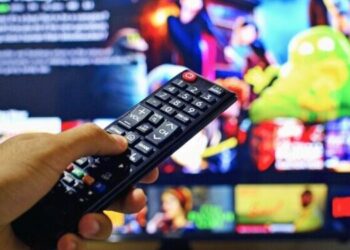 Aumentan los “telefóbicos”: tres millones de españoles no ven nunca la televisión