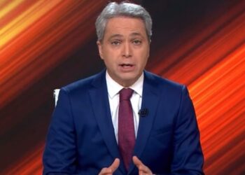 Antena 3 repite liderazgo en un mes de alto contenido informativo