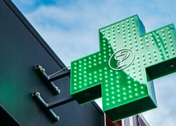 2023: leyes discriminatorias contra la farmacia y escasez de medicamentos