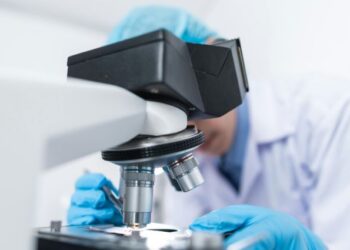 La importancia del análisis de ARN en el diagnóstico de enfermedades hereditarias