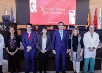 ‘Retratos con Esperanza’: la exposición que visibiliza el cáncer de mama triple negativo metastásico