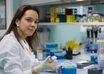 Montserrat García: “Muchas mujeres se inician en la investigación, pero lo dejan por conciliación familiar”