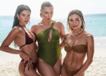 Sara Sampaio protagonista de la nueva campaña de Hunkemöller, “Own Your Glow”