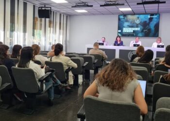 Crispación política y conflictos bélicos, lo que más preocupa a los españoles