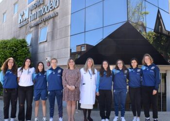HM Hospitales y el Hockey Club Coruña Femenino firman un acuerdo de colaboración