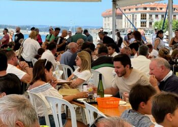 Las fiestas de exaltación del mejillón y el berberecho, récord en Vilanova de Arousa