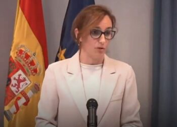 Sanidad se marca como objetivo vacunar al 75% de los mayores