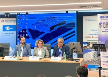 Más de 250 profesionales debaten sobre la trascendencia de los cuidados intensivos