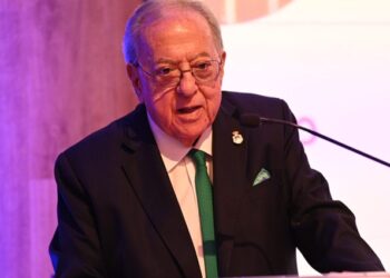 El Dr. Diego Murillo, premiado por su trayectoria por el Colegio de Odontólogos y Estomatólogos de la Primera Región