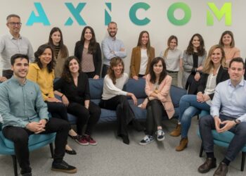 AxiCom suma cinco nuevos clientes y refuerza su compromiso con la innovación tecnológica