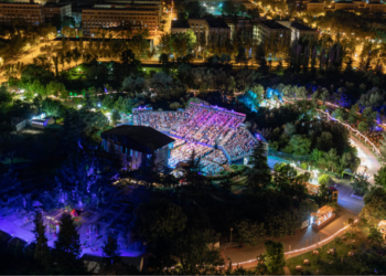 Urbaser y Noches del Botánico renuevan su alianza para seguir impulsando la sostenibilidad este verano