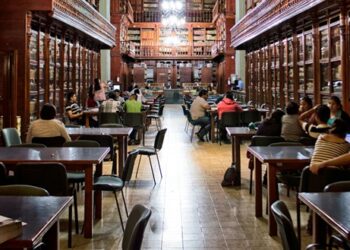 MARCO y la CEU San Pablo lanzan el primer máster de referencia en Dirección de Comunicación y Branding Estratégico