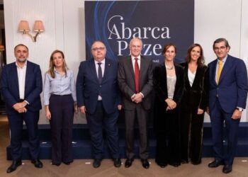 Juan Abarca (HM Hospitales) aboga por el diálogo y el consenso político