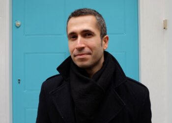 “La clave para identificar voces generadas por IA es detectar fallos en la conversación”