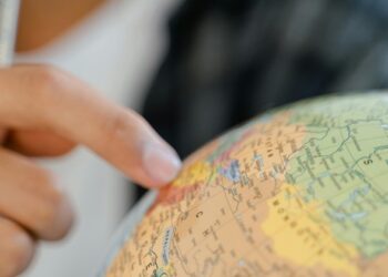 Los dircoms se preparan para que la comunicación entre en terreno geopolítico