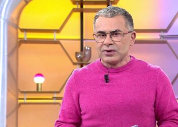 Telecinco se aferra a lo conocido: renueva el programa de Jorge Javier y anuncia la 10º edición de la Isla de las tentaciones