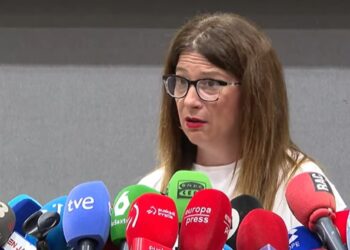 ¿ANA ROSA FICHA A LA ‘FONTANERA’ DEL PSOE?