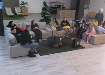 Sigue la polémica: Youtube cuela un anuncio de juego familiar con niños en ‘La casa de los gemelos’