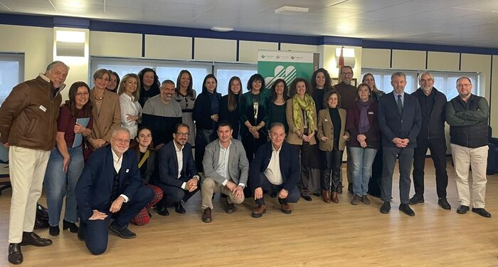 Foto de familia de la jornada de presentació_FraternidadMuprespa