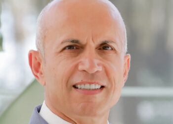 Un estudio revela el alto impacto psicológico y anatómico de las perforaciones del septum nasal por cocaína